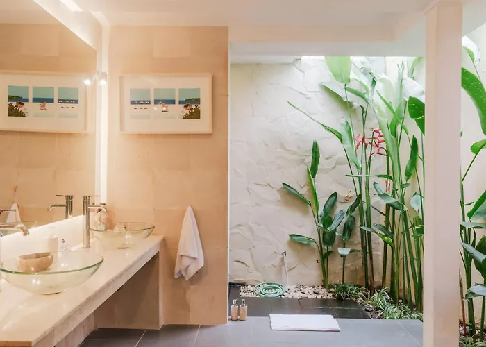 Villa Taman Rahasia, Sitara Group *