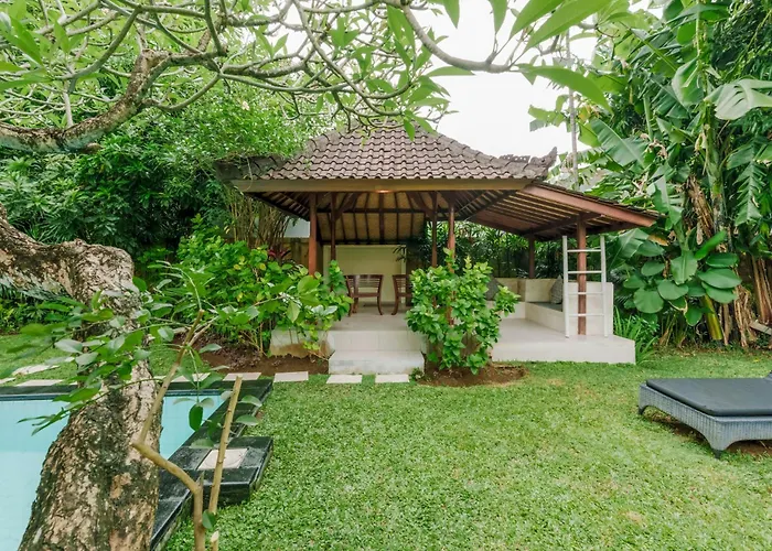 Taman Rahasia, Sitara Group Villa